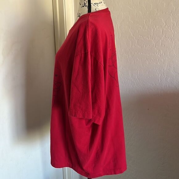 Winnie The Pooh Red Graphic Shirt - Picture 2 of 11